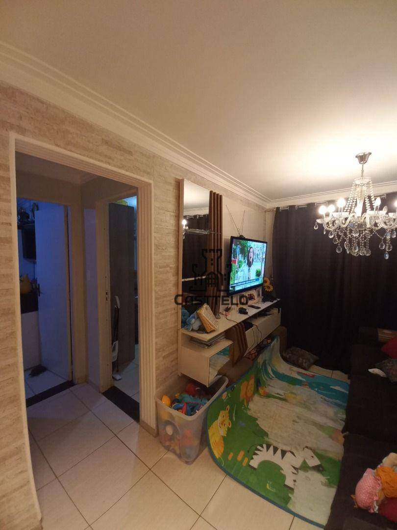 Apartamento à venda com 2 quartos, 60m² - Foto 3