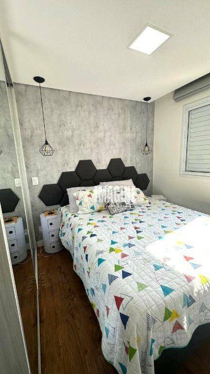 Apartamento à venda com 2 quartos, 65m² - Foto 19