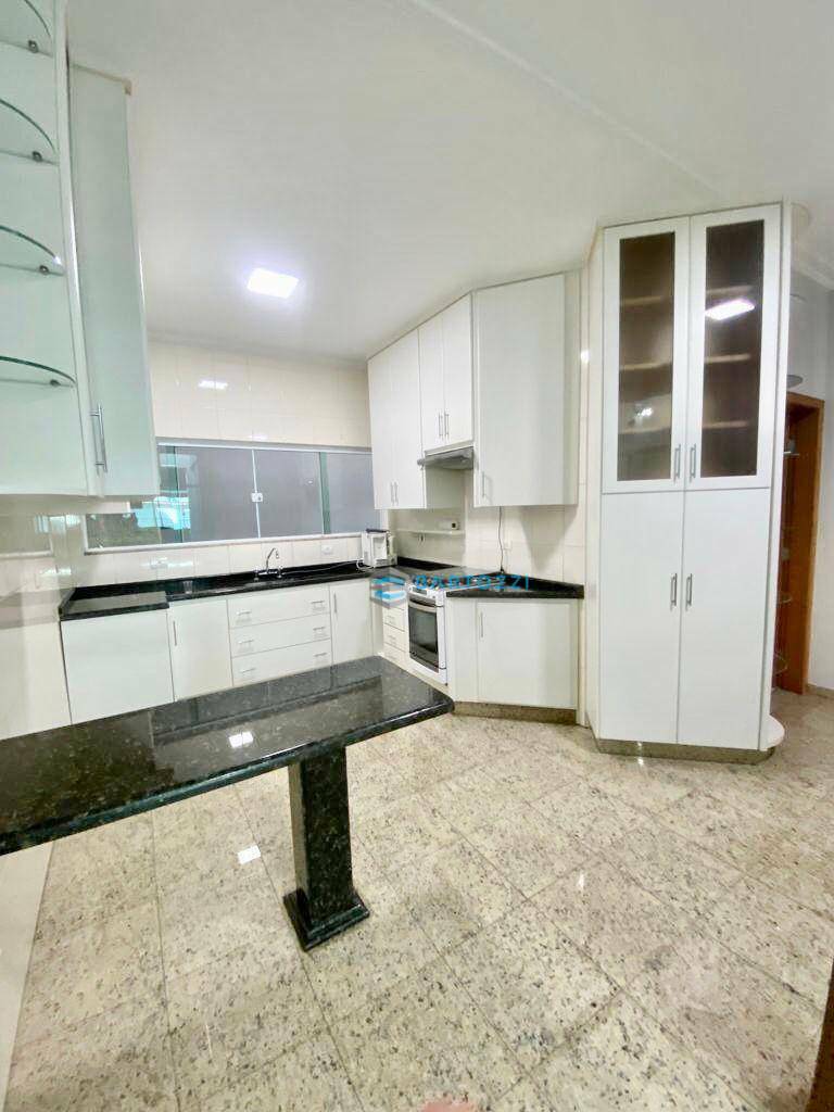 Sobrado à venda com 3 quartos, 125m² - Foto 12