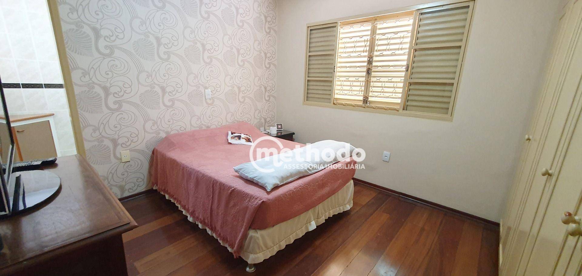 Casa à venda com 3 quartos, 192m² - Foto 8