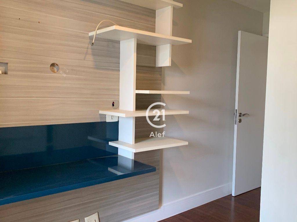 Apartamento para alugar com 3 quartos, 130m² - Foto 14