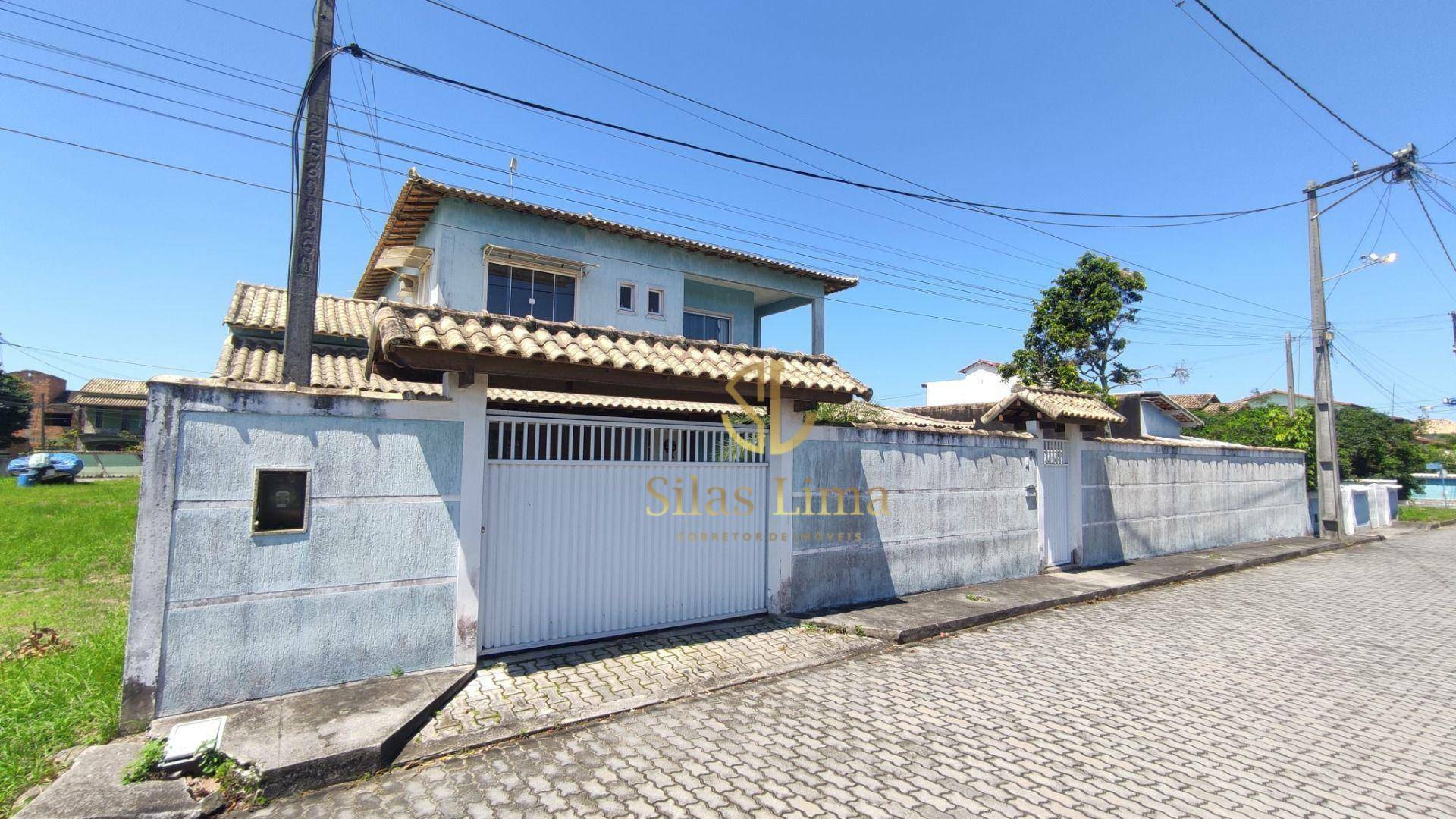 Casa à venda com 3 quartos, 200m² - Foto 1