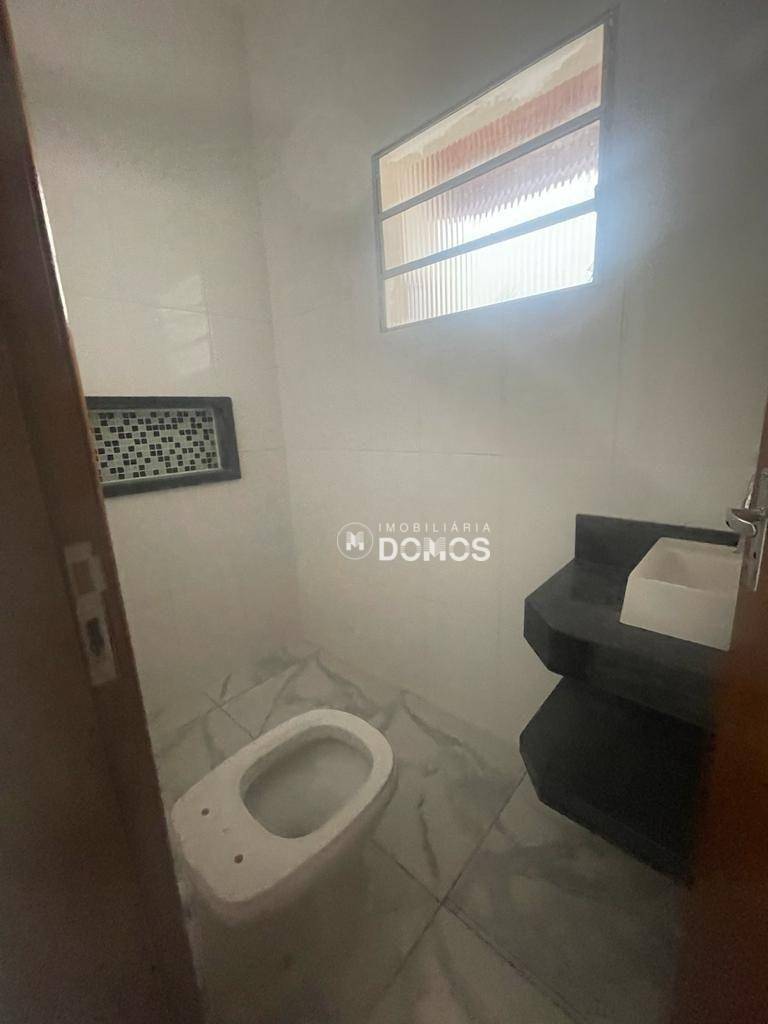 Casa à venda com 2 quartos, 66m² - Foto 19