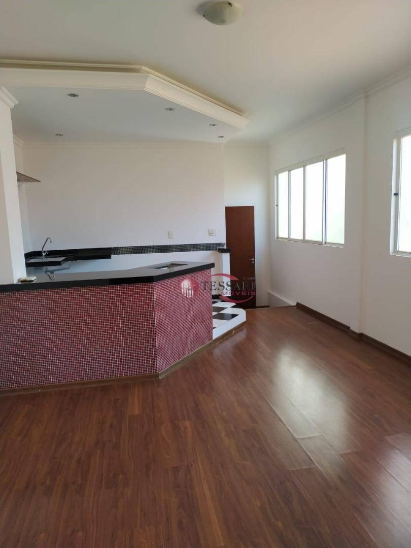 Casa à venda com 4 quartos, 450m² - Foto 11