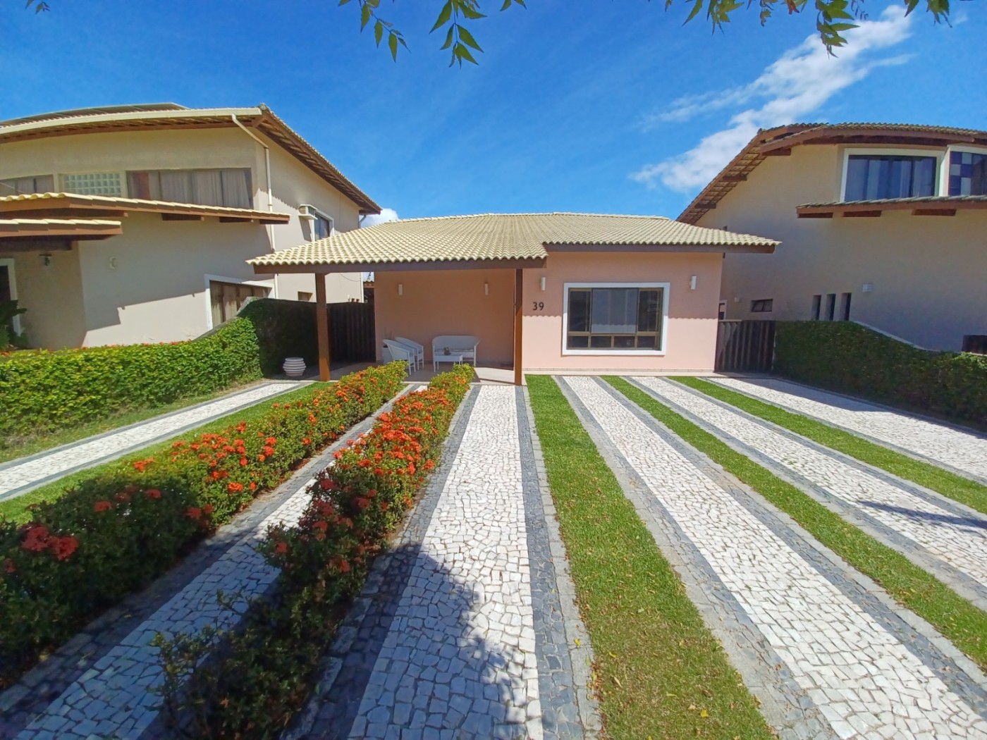 Casa de Condomínio, 4 quartos - Foto 1