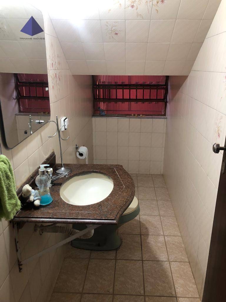 Sobrado à venda com 3 quartos, 242m² - Foto 8