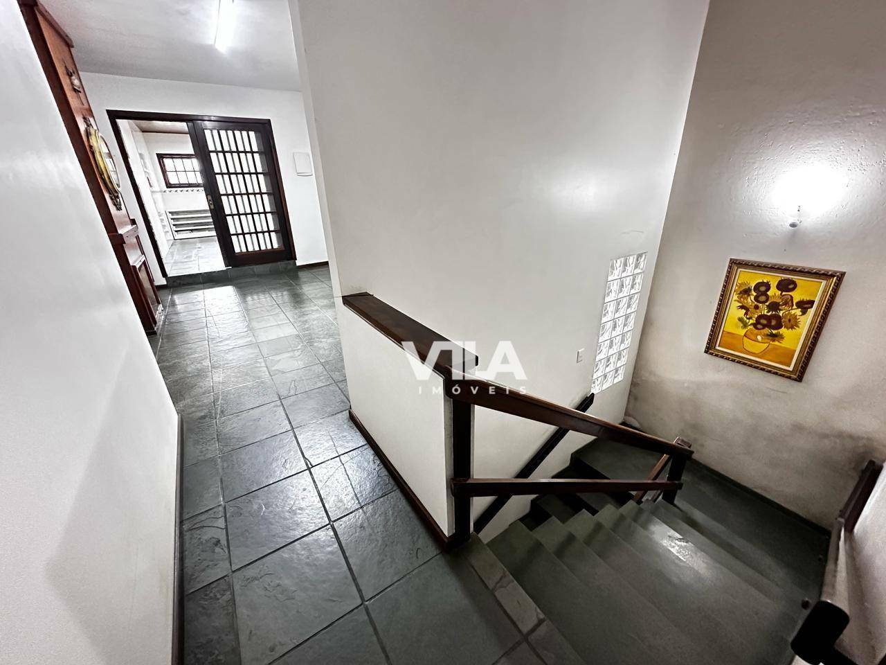 Casa para alugar com 3 quartos, 316m² - Foto 17