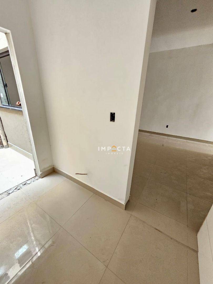 Apartamento à venda com 2 quartos, 67m² - Foto 5