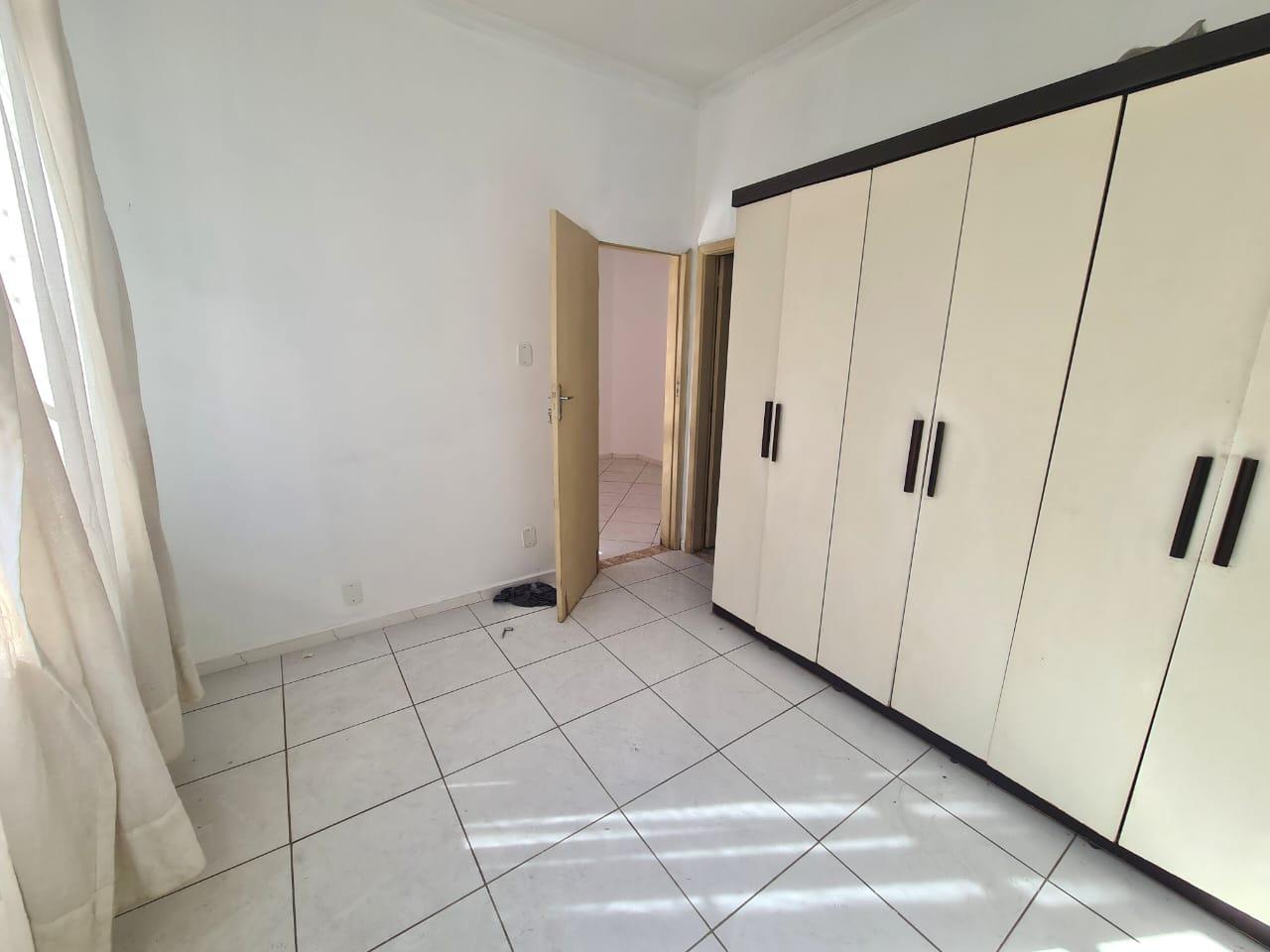 Apartamento à venda com 1 quarto, 40m² - Foto 18