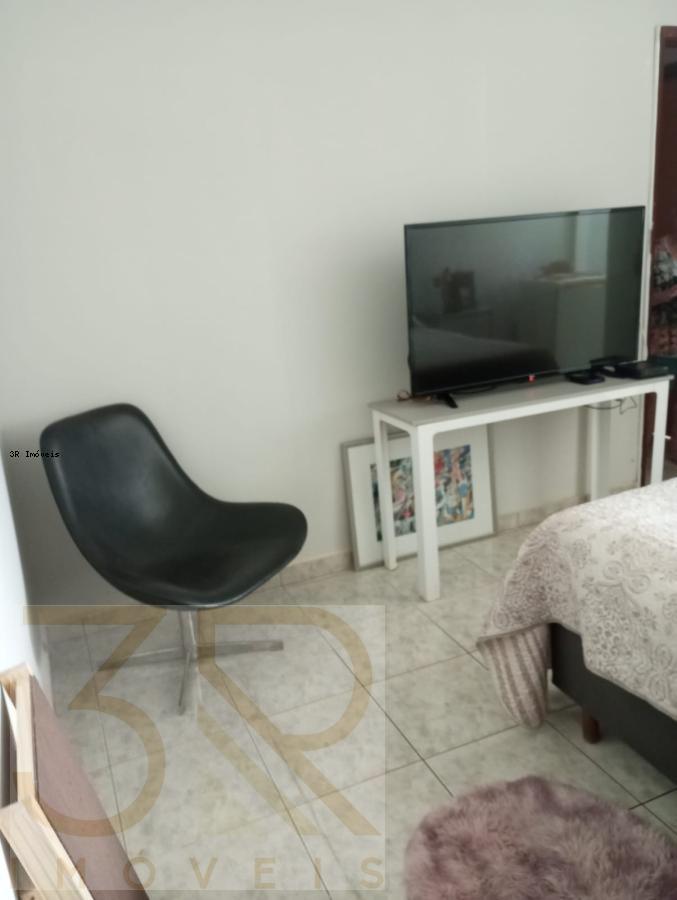 Cobertura à venda com 4 quartos, 240m² - Foto 33