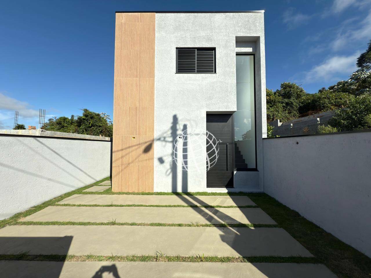Casa à venda com 3 quartos, 110m² - Foto 2