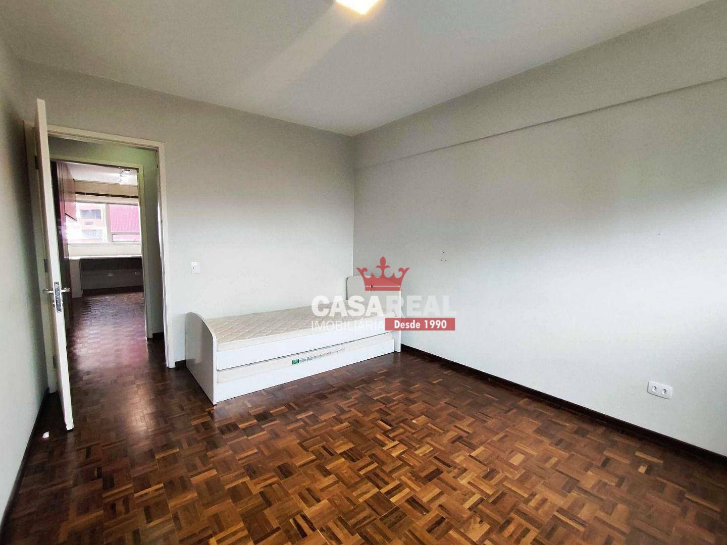 Apartamento à venda com 3 quartos, 201m² - Foto 15