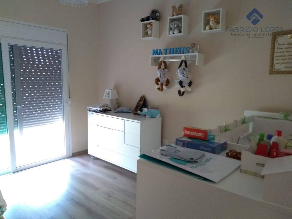 Casa à venda com 4 quartos, 280m² - Foto 15