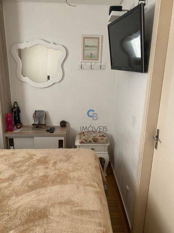 Apartamento à venda com 3 quartos, 64m² - Foto 13