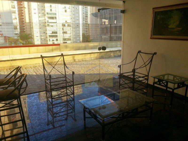 Apartamento à venda com 2 quartos, 68m² - Foto 21