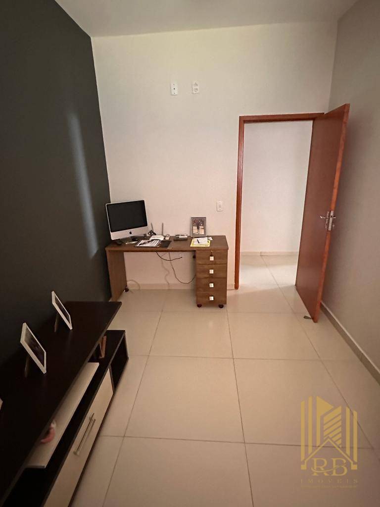 Casa à venda com 3 quartos, 309m² - Foto 8