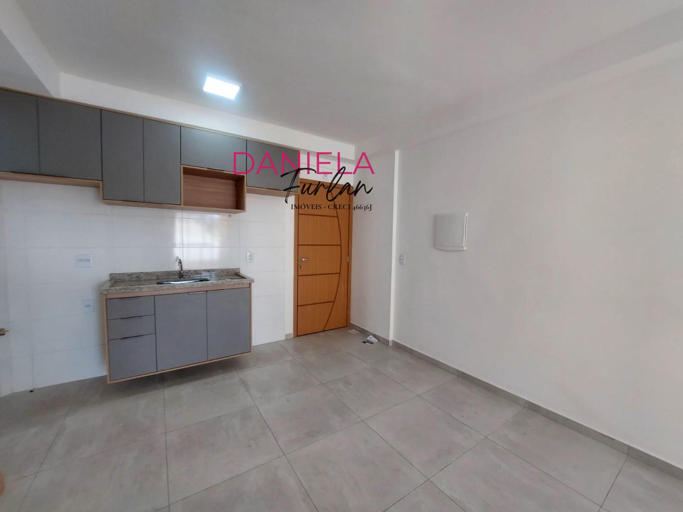 Apartamento para alugar com 3 quartos, 66m² - Foto 4