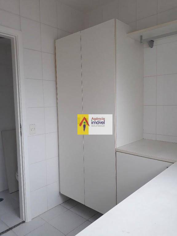 Apartamento à venda com 3 quartos, 86m² - Foto 11