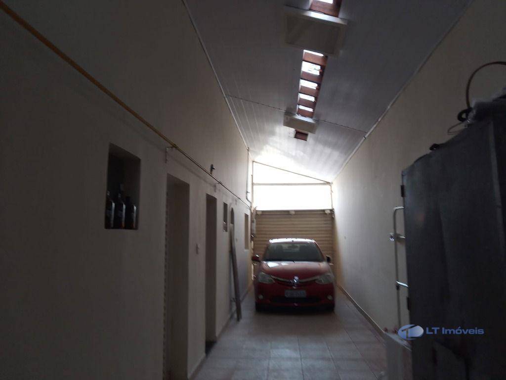 Sobrado à venda com 3 quartos, 311m² - Foto 4