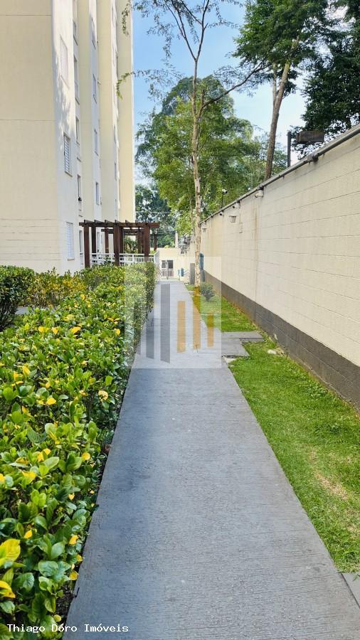 Apartamento para alugar com 2 quartos, 50m² - Foto 21