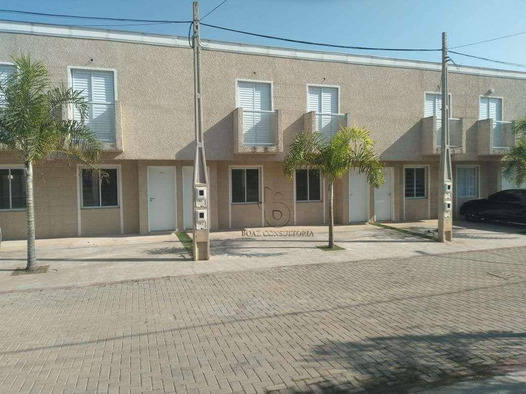 Sobrado à venda com 2 quartos, 53m² - Foto 1