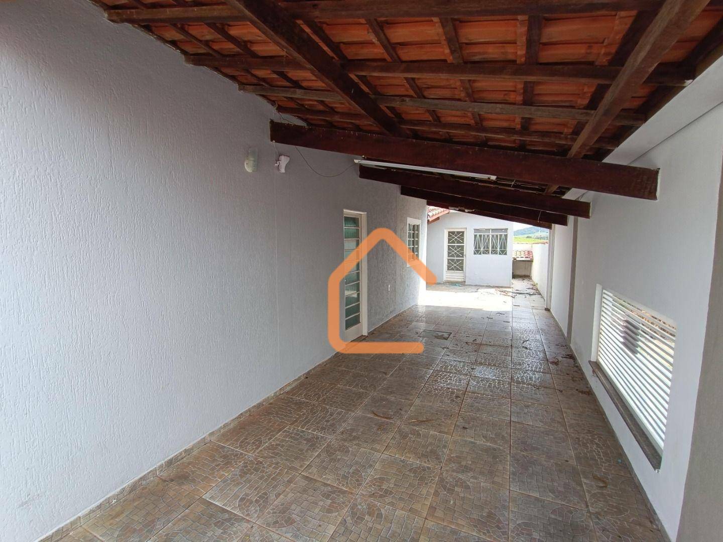 Casa à venda com 4 quartos, 120m² - Foto 17