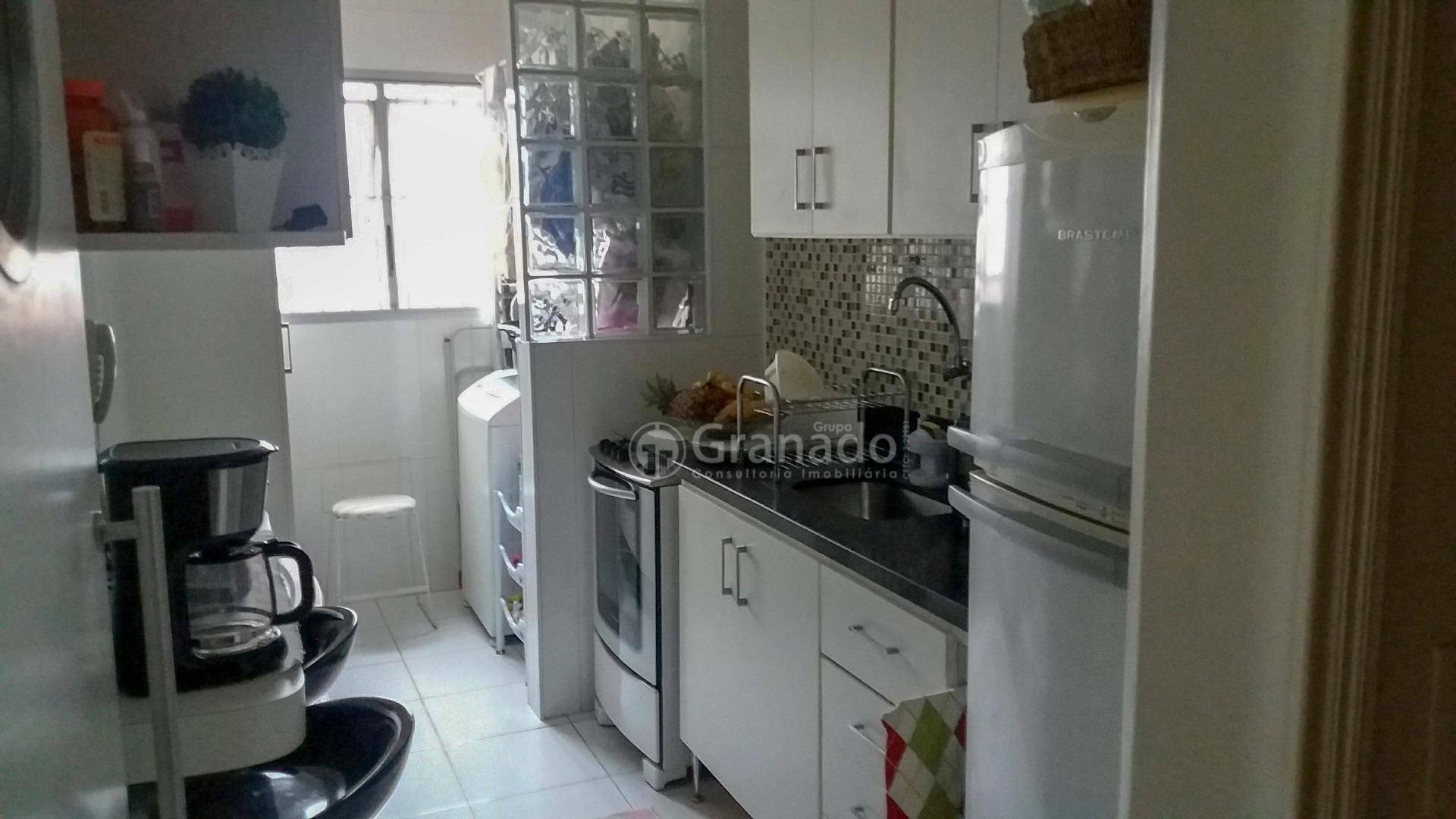 Apartamento à venda com 2 quartos, 58m² - Foto 21