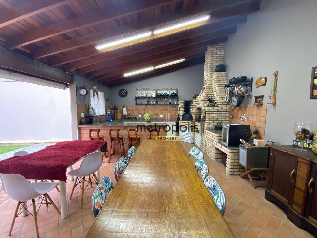 Casa à venda com 3 quartos, 251m² - Foto 58