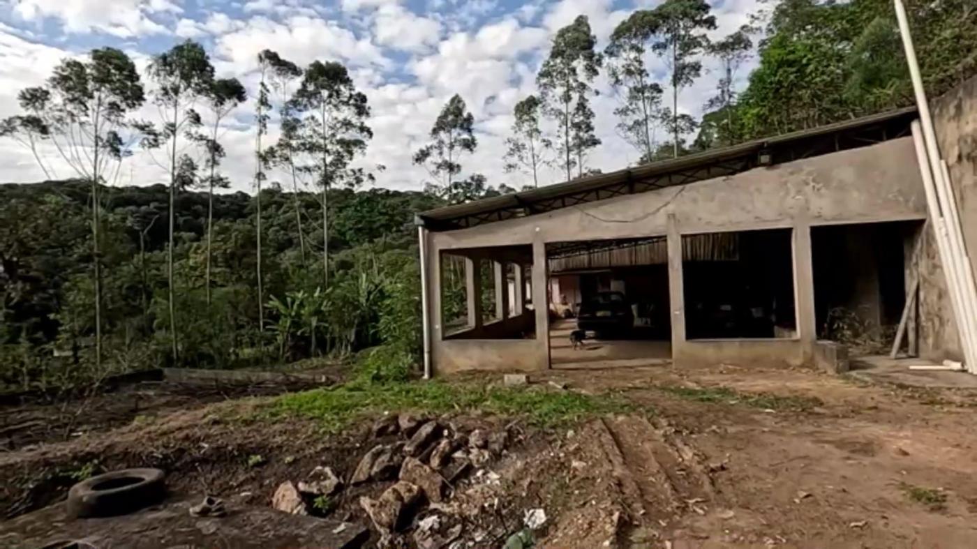 Casa de Condomínio à venda com 3 quartos, 3800m² - Foto 38