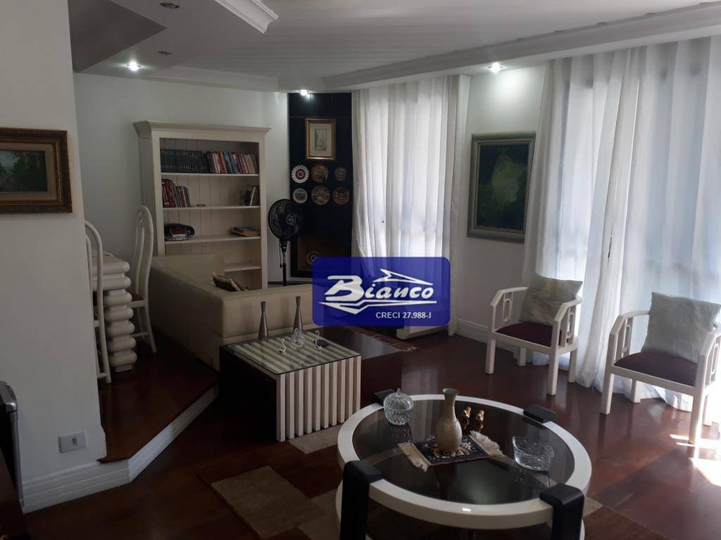 Apartamento à venda com 3 quartos, 176m² - Foto 1