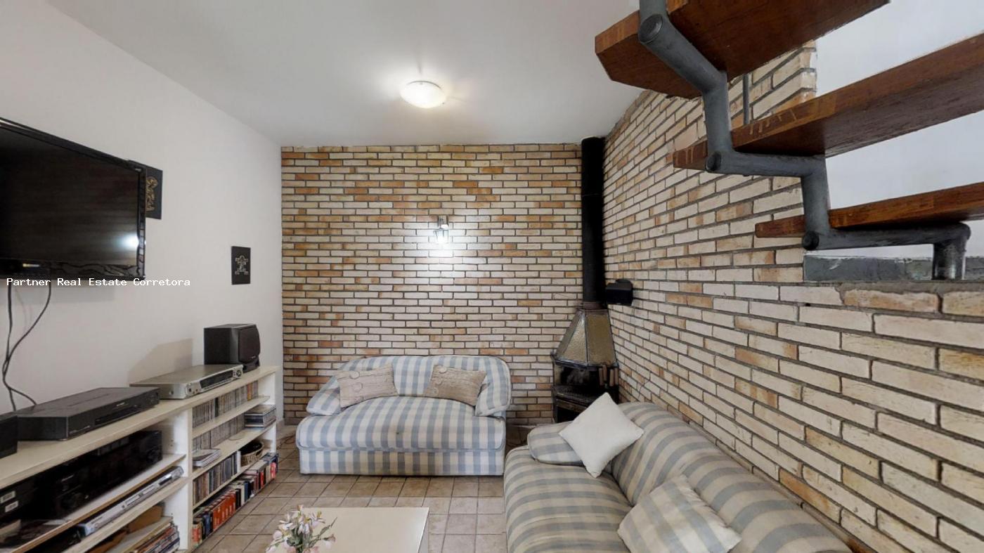 Casa de Condomínio à venda com 3 quartos, 296m² - Foto 2