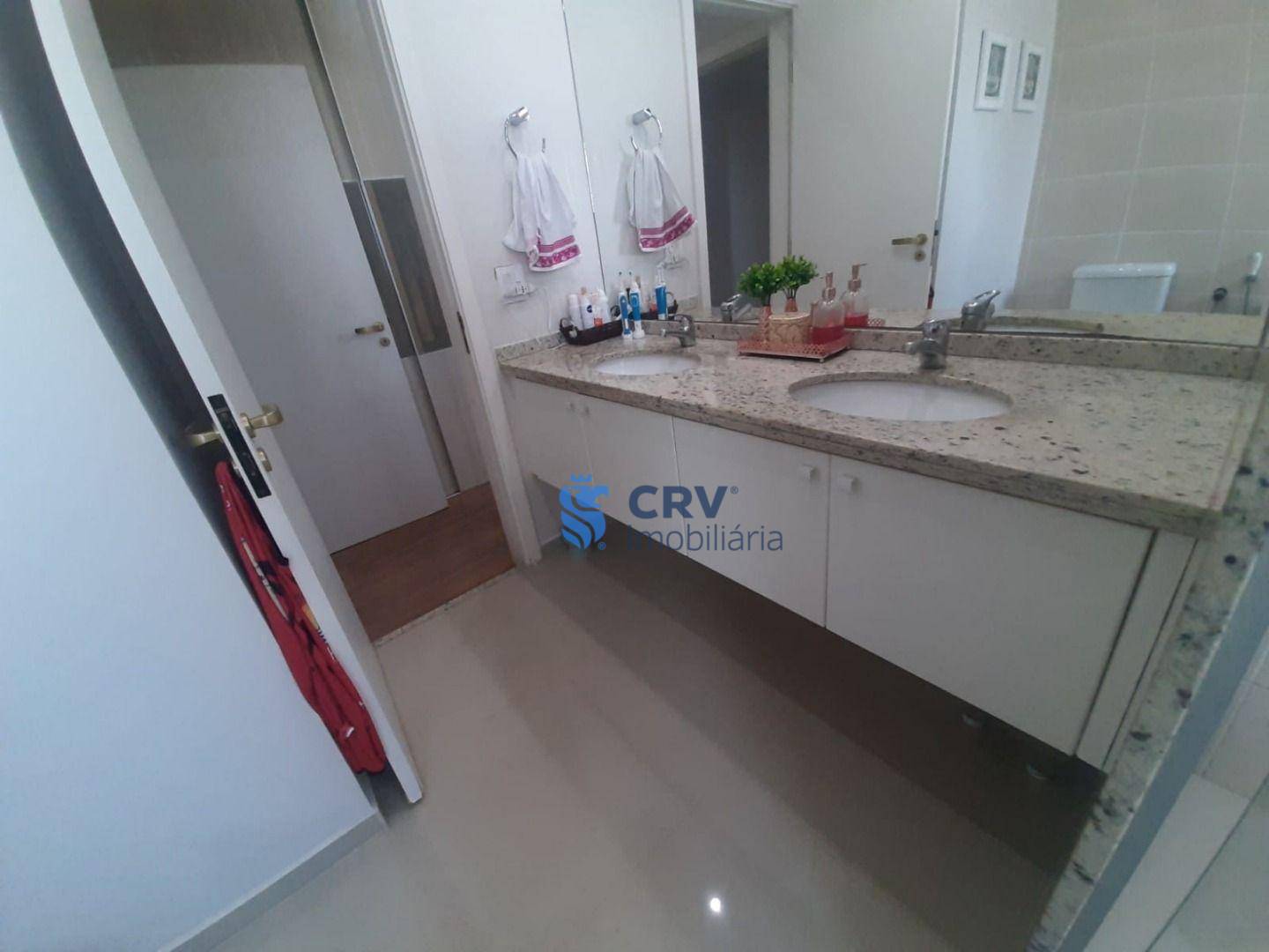 Apartamento à venda com 3 quartos, 166m² - Foto 19