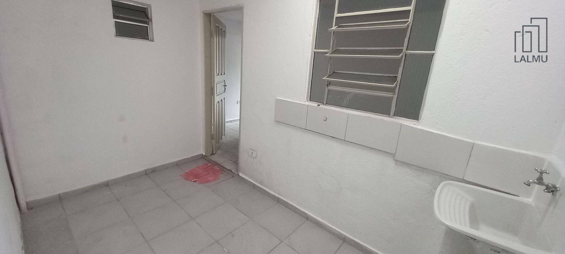 Casa de Condomínio para alugar com 1 quarto, 35m² - Foto 9