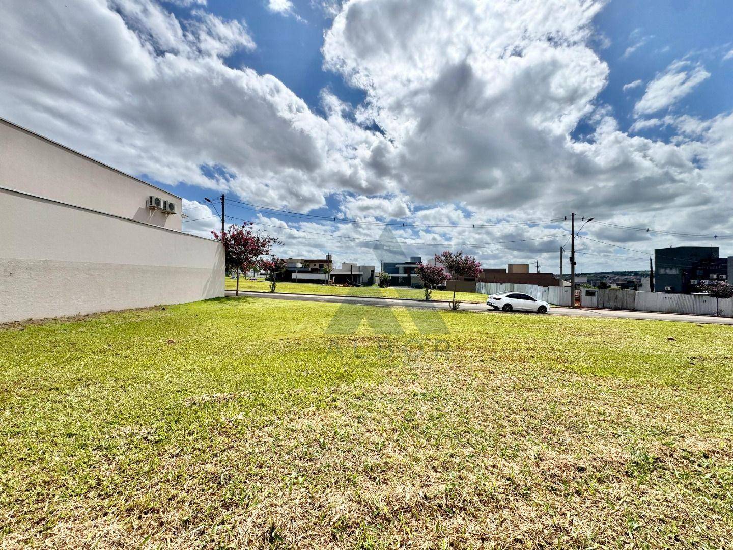 Loteamento e Condomínio, 322 m² - Foto 3