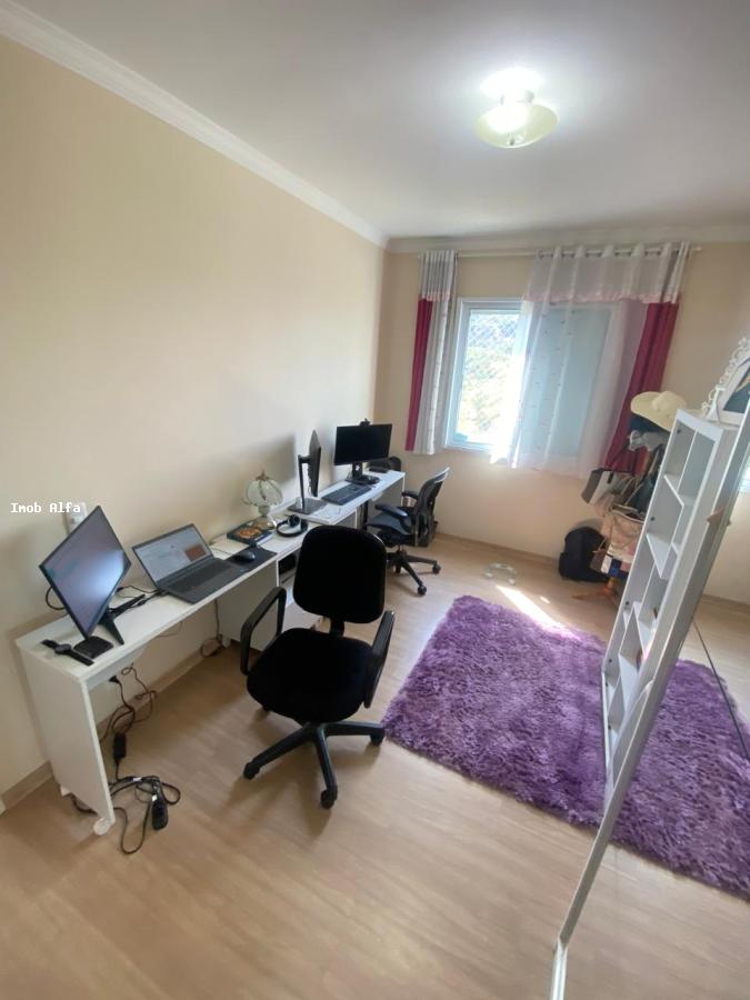 Apartamento para alugar com 2 quartos, 62m² - Foto 9