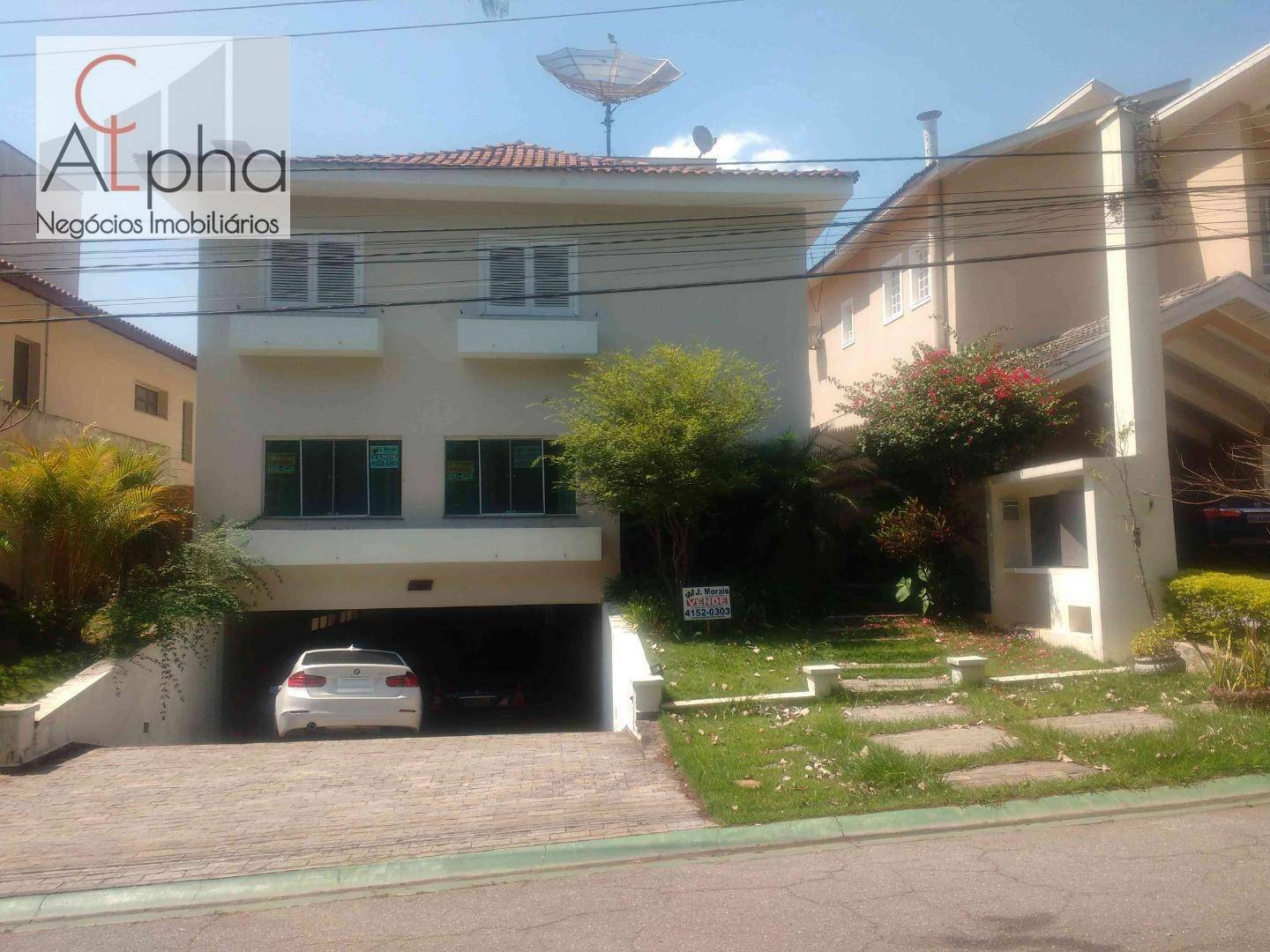 Sobrado à venda com 5 quartos, 550m² - Foto 1