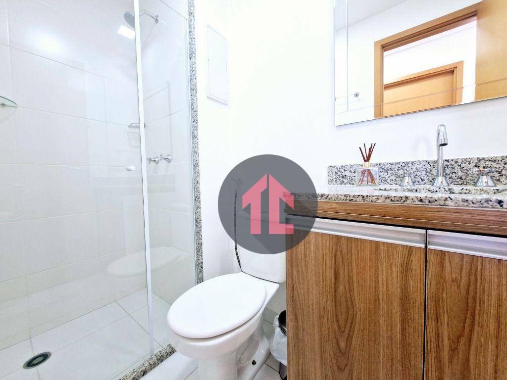 Apartamento para alugar com 2 quartos, 61m² - Foto 13