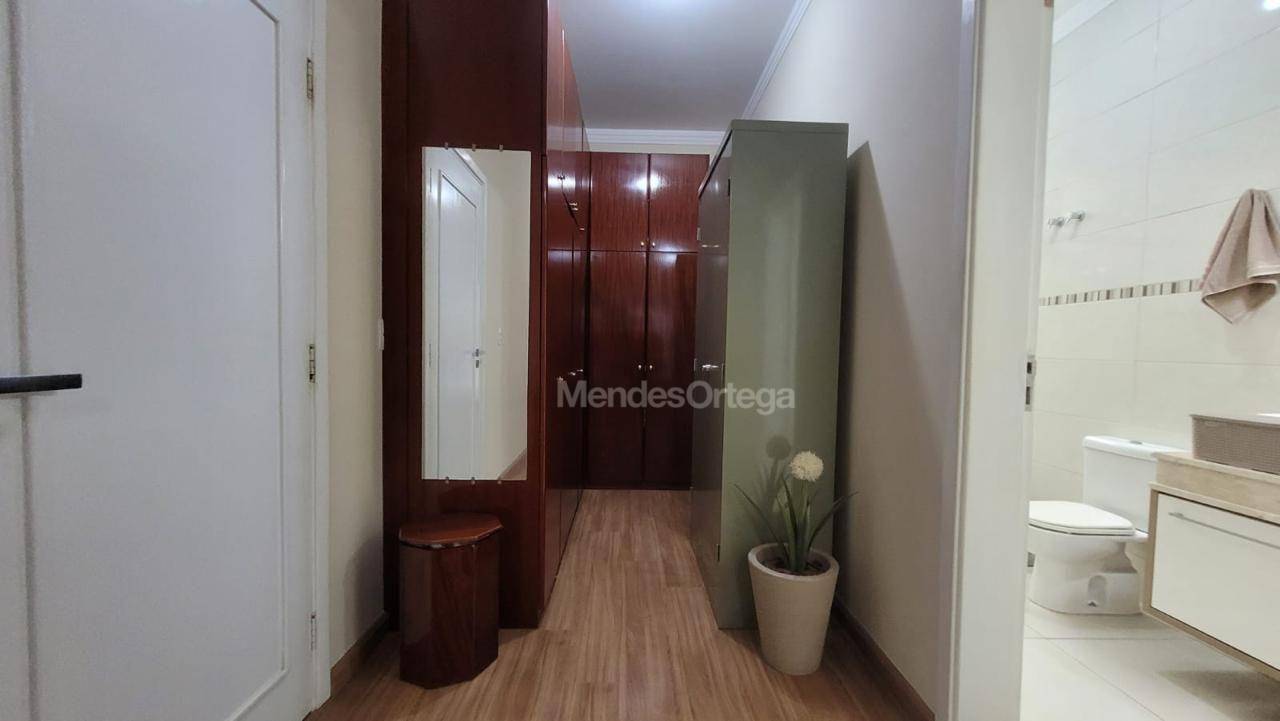 Casa de Condomínio à venda com 3 quartos, 220m² - Foto 7