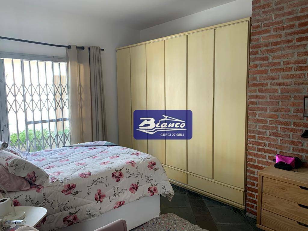 Sobrado à venda e aluguel com 5 quartos, 215m² - Foto 28