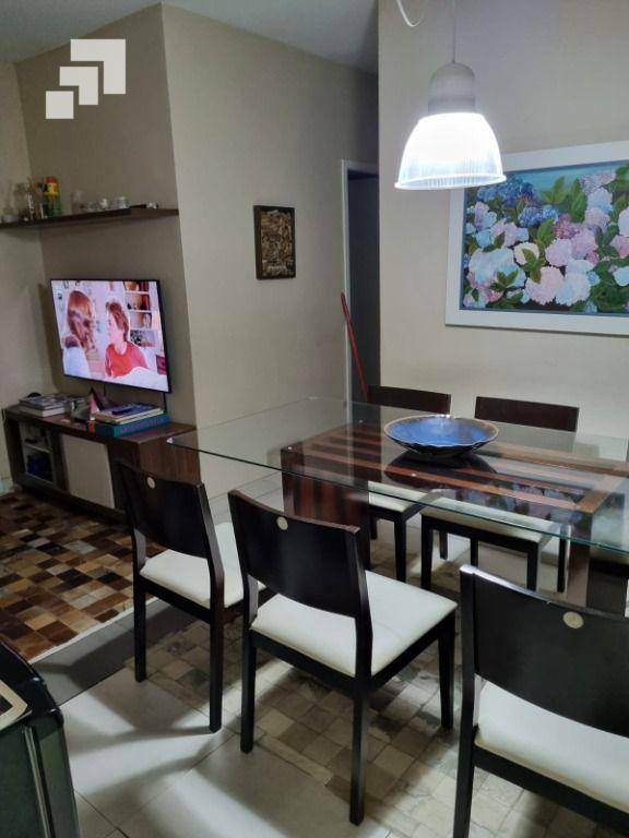 Apartamento à venda com 3 quartos, 69m² - Foto 2