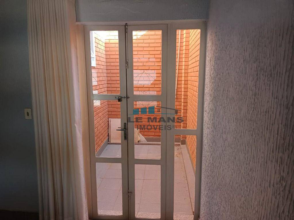 Casa à venda com 3 quartos, 146m² - Foto 46