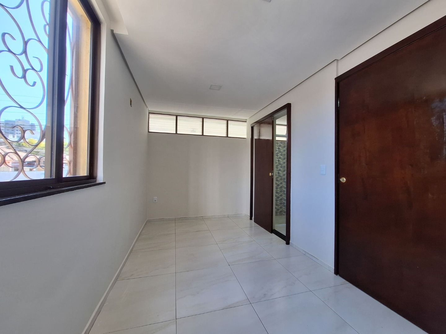 Apartamento para alugar com 2 quartos, 50m² - Foto 8