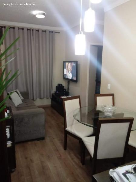 Apartamento à venda com 2 quartos, 50m² - Foto 1