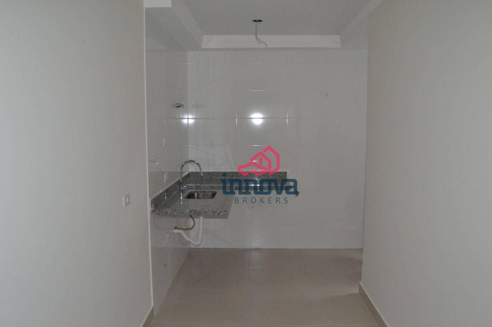 Apartamento à venda com 2 quartos, 43m² - Foto 2