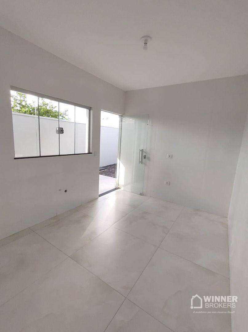 Casa à venda com 3 quartos, 80m² - Foto 7