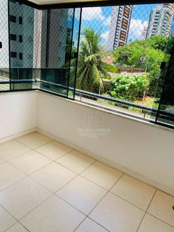 Apartamento para alugar com 4 quartos, 140m² - Foto 5