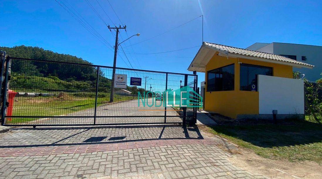 Casa de Condomínio à venda com 3 quartos, 230m² - Foto 12