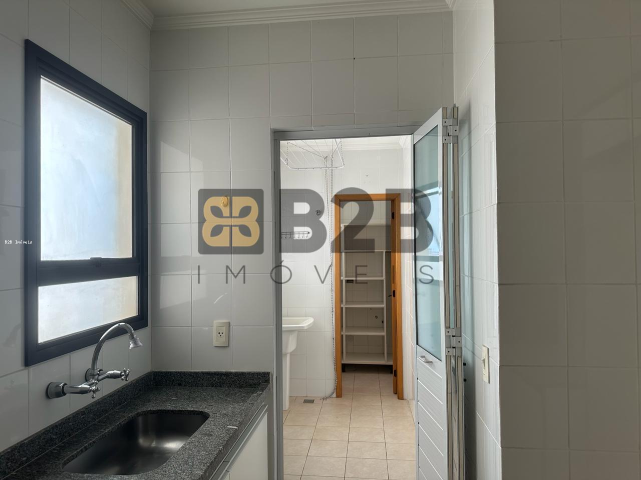 Apartamento à venda com 3 quartos, 81m² - Foto 5