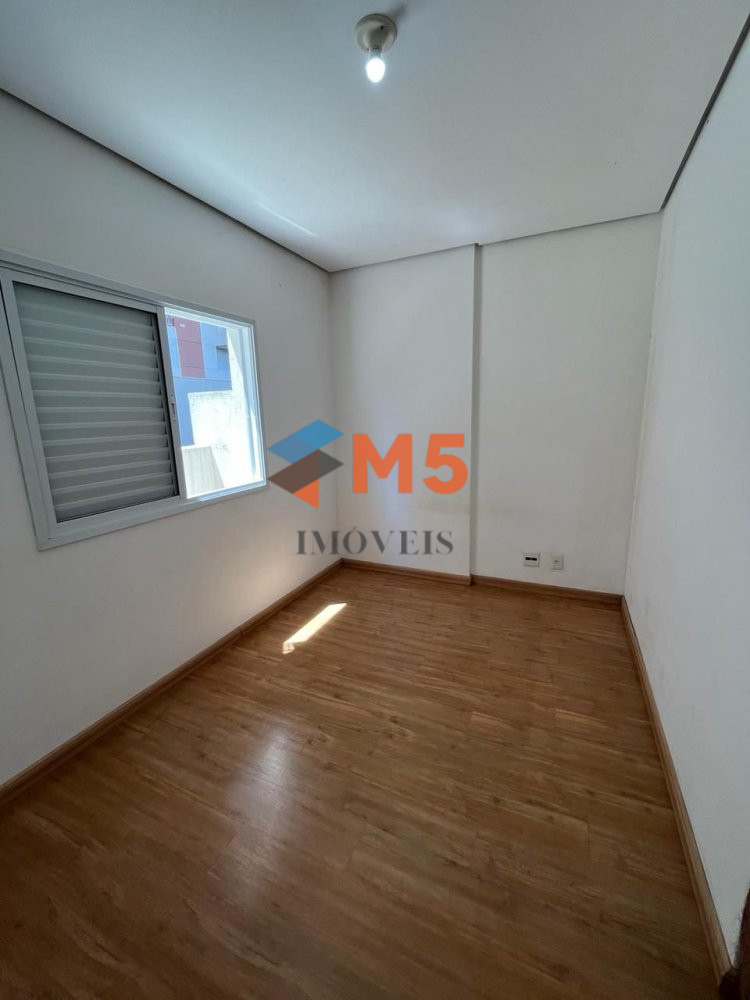 Apartamento à venda com 3 quartos, 86m² - Foto 8