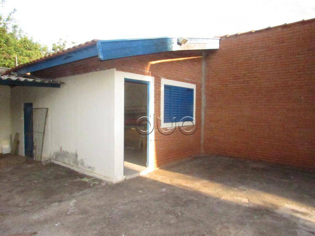 Casa para alugar com 2 quartos, 541m² - Foto 54